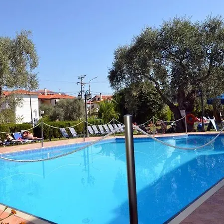 Elia Aparthotel 3*
