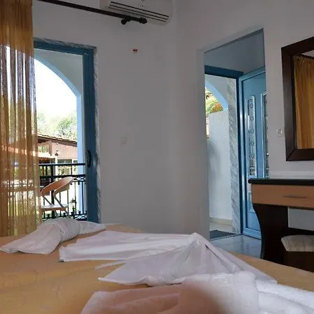 Elia Hotel de apartamente 3*