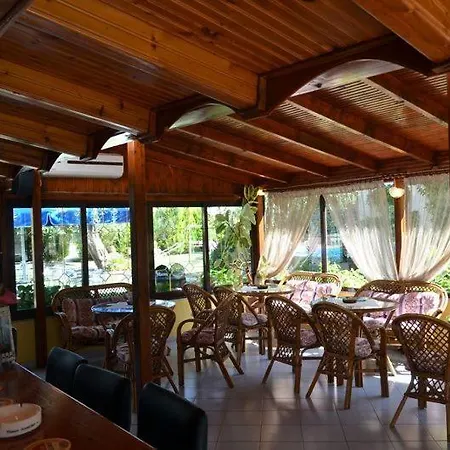 Aparthotel Elia