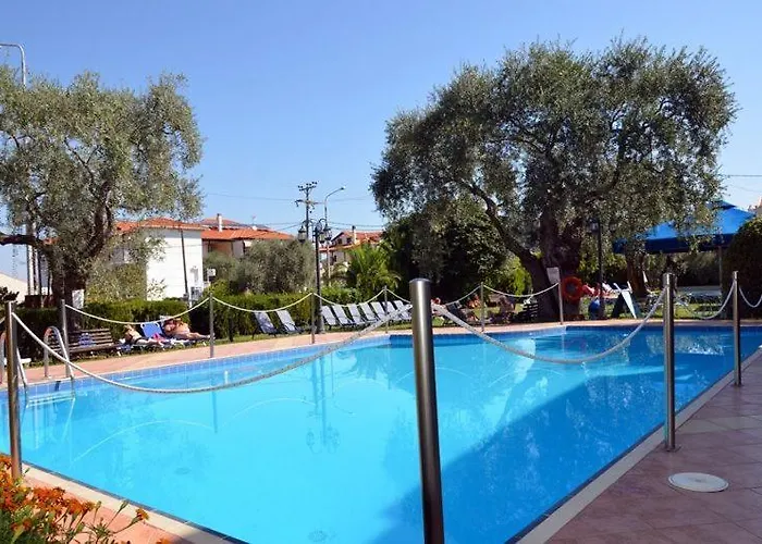 Elia Apartmanhotel 3*