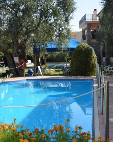 Apartmanhotel Elia 3*