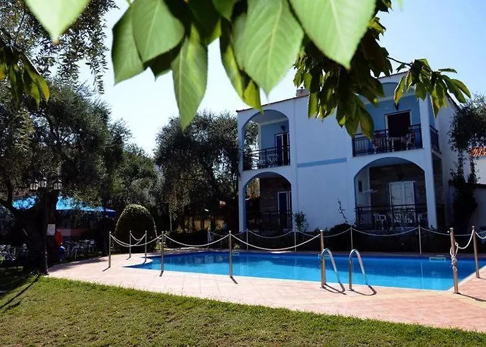 Apartmanhotel Elia 3*